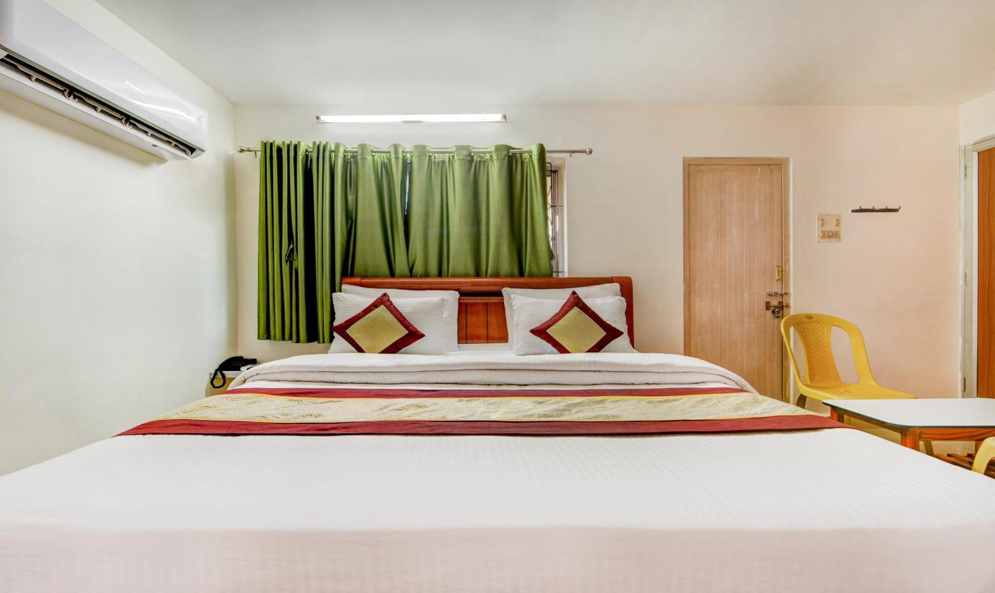Hotel Salbala Inn - Near Airport Čennai Exteriér fotografie